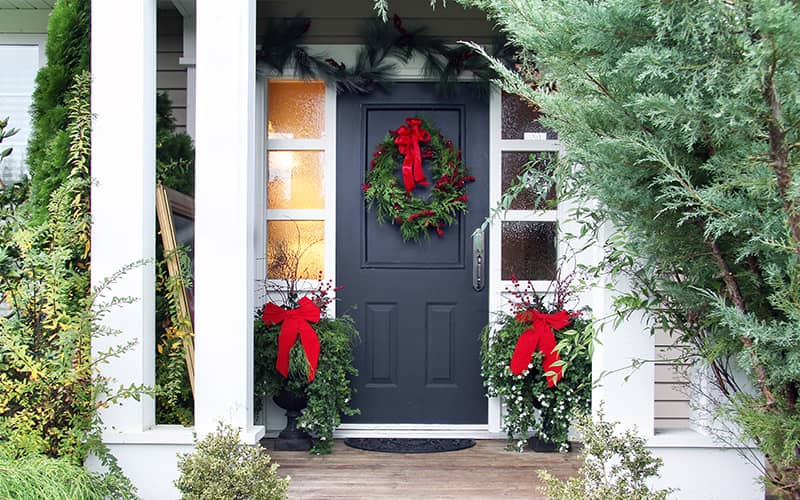 Christmas Decorating Front Door with a Live Wreath